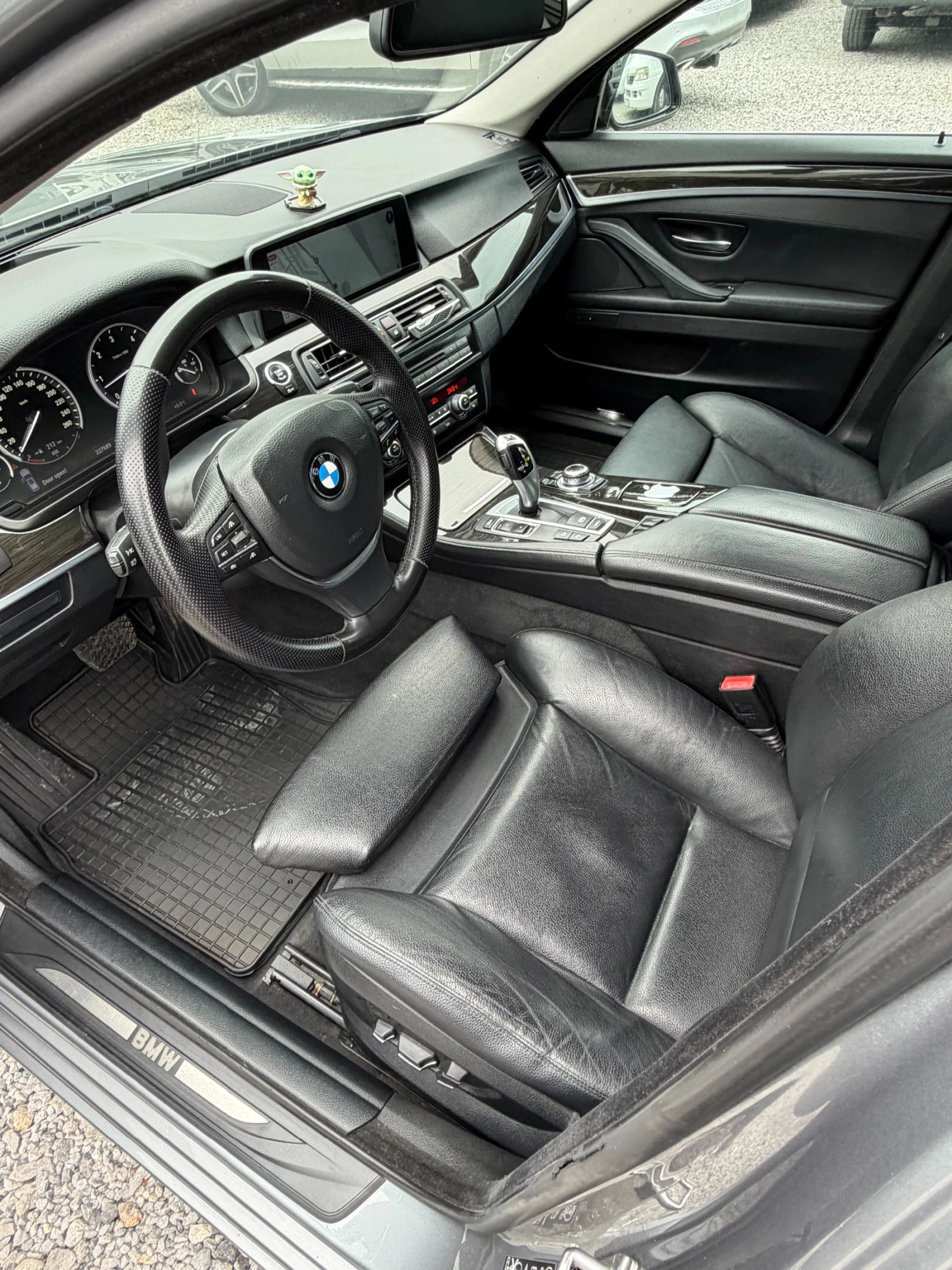 BMW 530, снимка 12 - Автомобили и джипове - 56559594