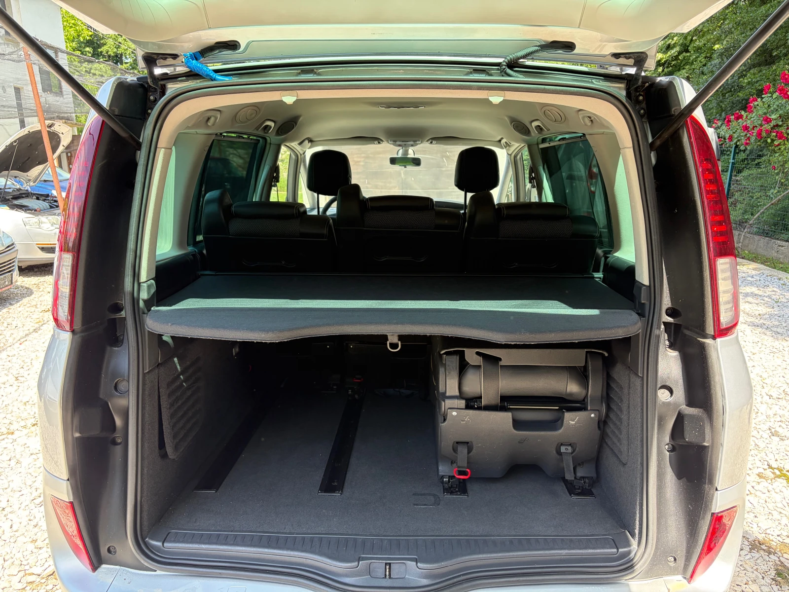 Renault Espace 2.0DCI , снимка 5 - Автомобили и джипове - 56711672