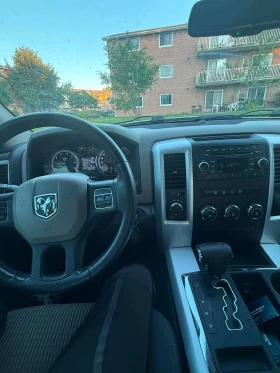 Dodge RAM 1500 * 4WD Quad Cab 140.5" Big Horn * АВТОКРЕДИТ* , снимка 7