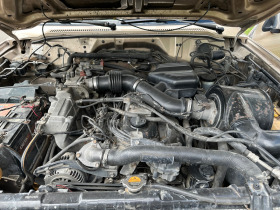 Nissan Patrol 4.5 Fuel Injection Super Safari LPG, снимка 13 - Автомобили и джипове - 42589670