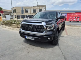 Toyota Tundra 5.7 V8
