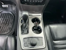 Jeep Grand cherokee Limited X 3.6 V6 4WD, снимка 17 - Автомобили и джипове - 54717948