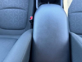 Toyota Rav4 * XLE * CARFAX * ОПЦИЯ ЗА ФИНАНСИРАНЕ *  | Auto.bg — изображение 9