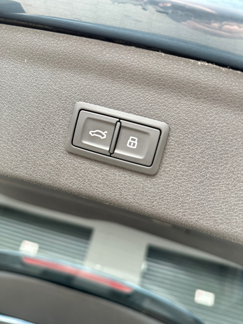 Audi Q3 2.0T KEYLESS-GO, PANORAMA, снимка 15 - Автомобили и джипове - 46460102