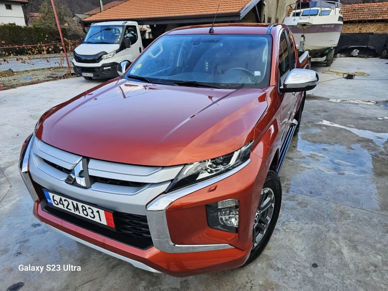 Mitsubishi L200 2.2, снимка 3 - Автомобили и джипове - 48368339