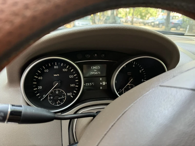 Mercedes-Benz ML 350 W164, снимка 3 - Автомобили и джипове - 52073037
