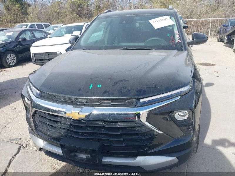 Chevrolet Trailblazer 1.2L I-3 DI, DOHC, VVT, TURBO, 137HP Front Wheel, снимка 4 - Автомобили и джипове - 53113096