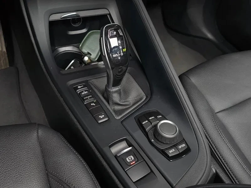 BMW X1 D ADVANTAGE, снимка 9 - Автомобили и джипове - 54779260