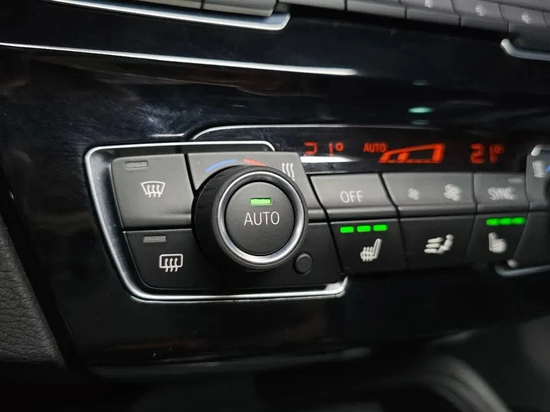 BMW X1 D ADVANTAGE, снимка 15 - Автомобили и джипове - 54779260