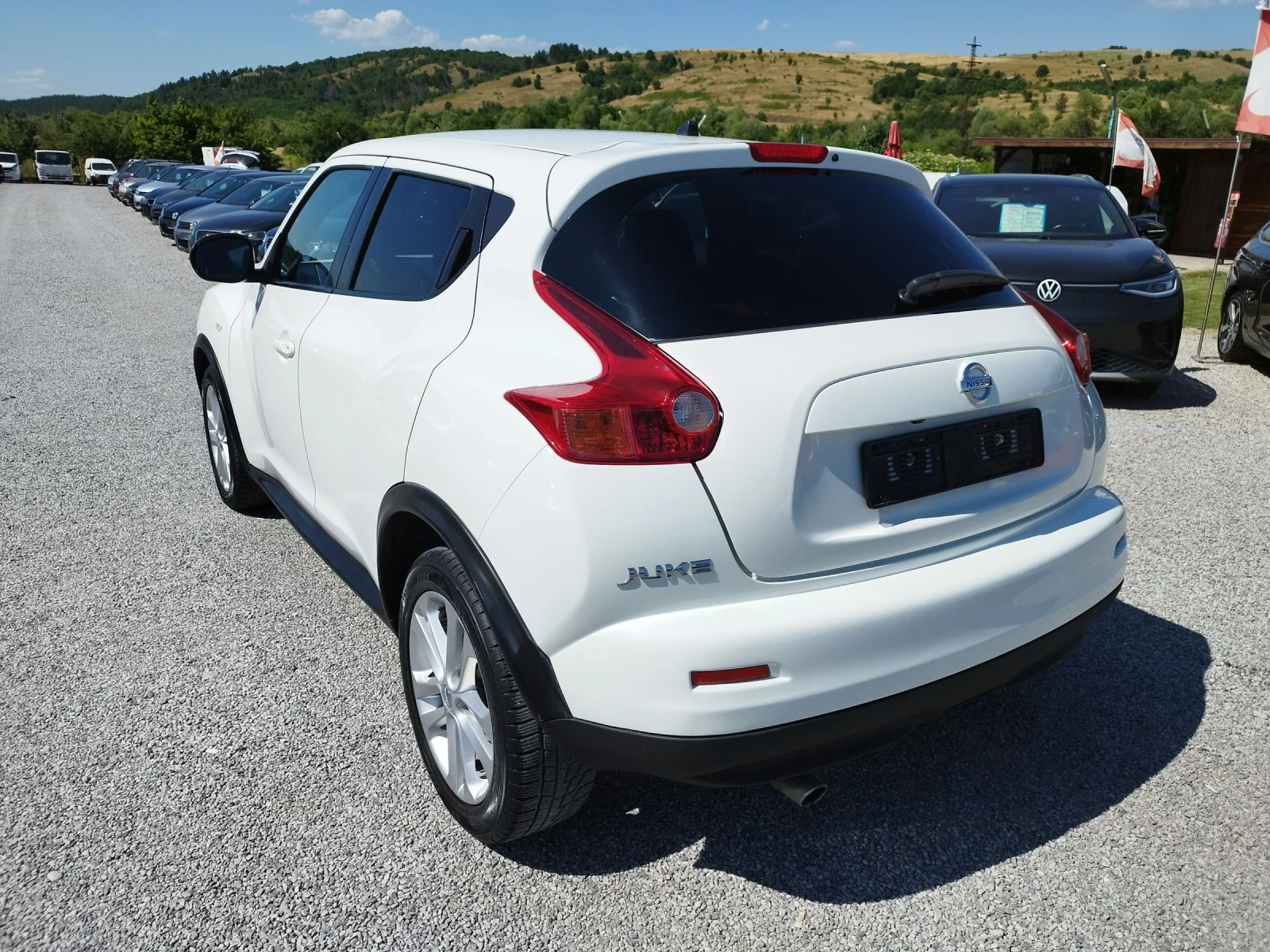 Nissan Juke 1.6-ГАЗ-БЕНЗИН* АВТОМАТ*  - изображение 3