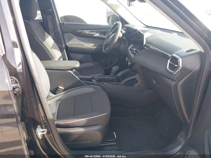 Chevrolet Trailblazer 1.2L I-3 DI, DOHC, VVT, TURBO, 137HP Front Wheel - изображение 10