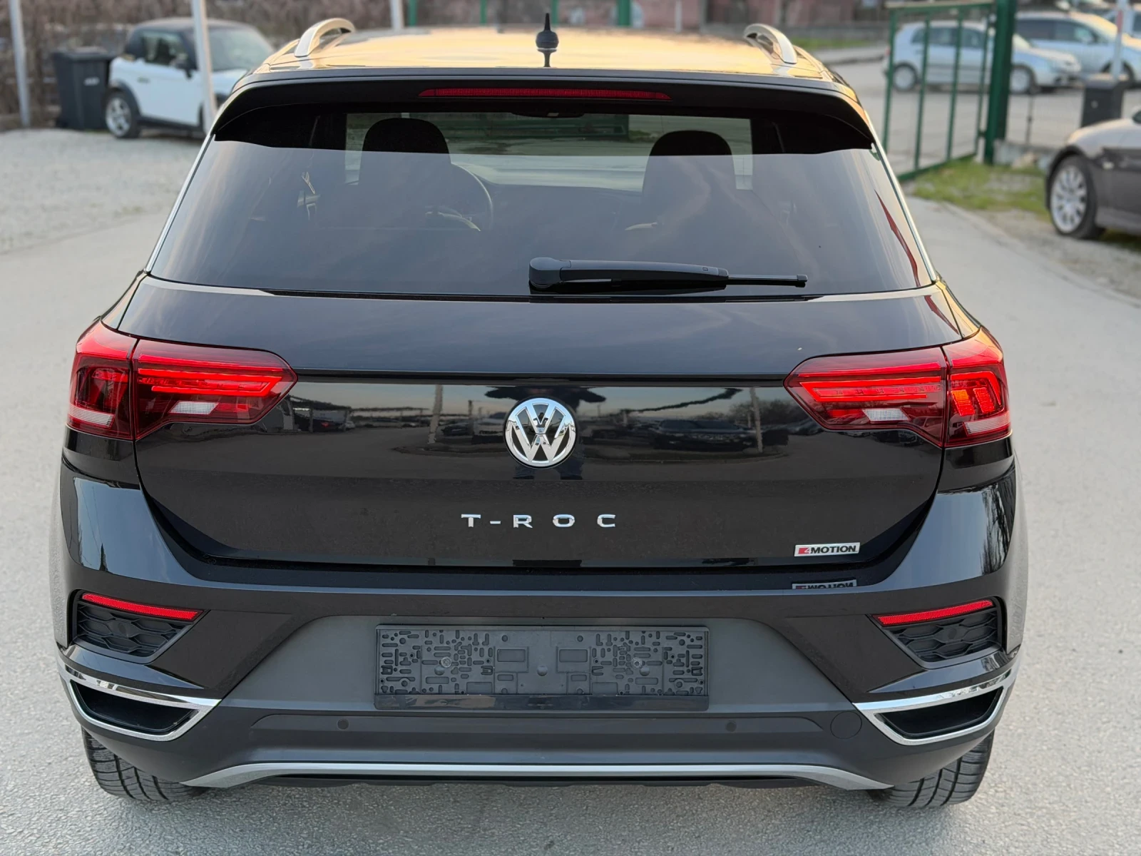 VW T-Roc 2.0TDI 150 к.с. 4-motion + Швейцария+ , снимка 5 - Автомобили и джипове - 54044845