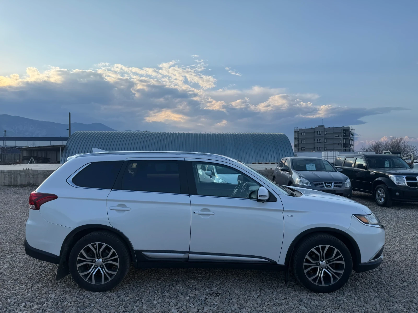 Mitsubishi Outlander 3.0 GT 4x4 7 �����  | Mobile.bg � ����������� 4