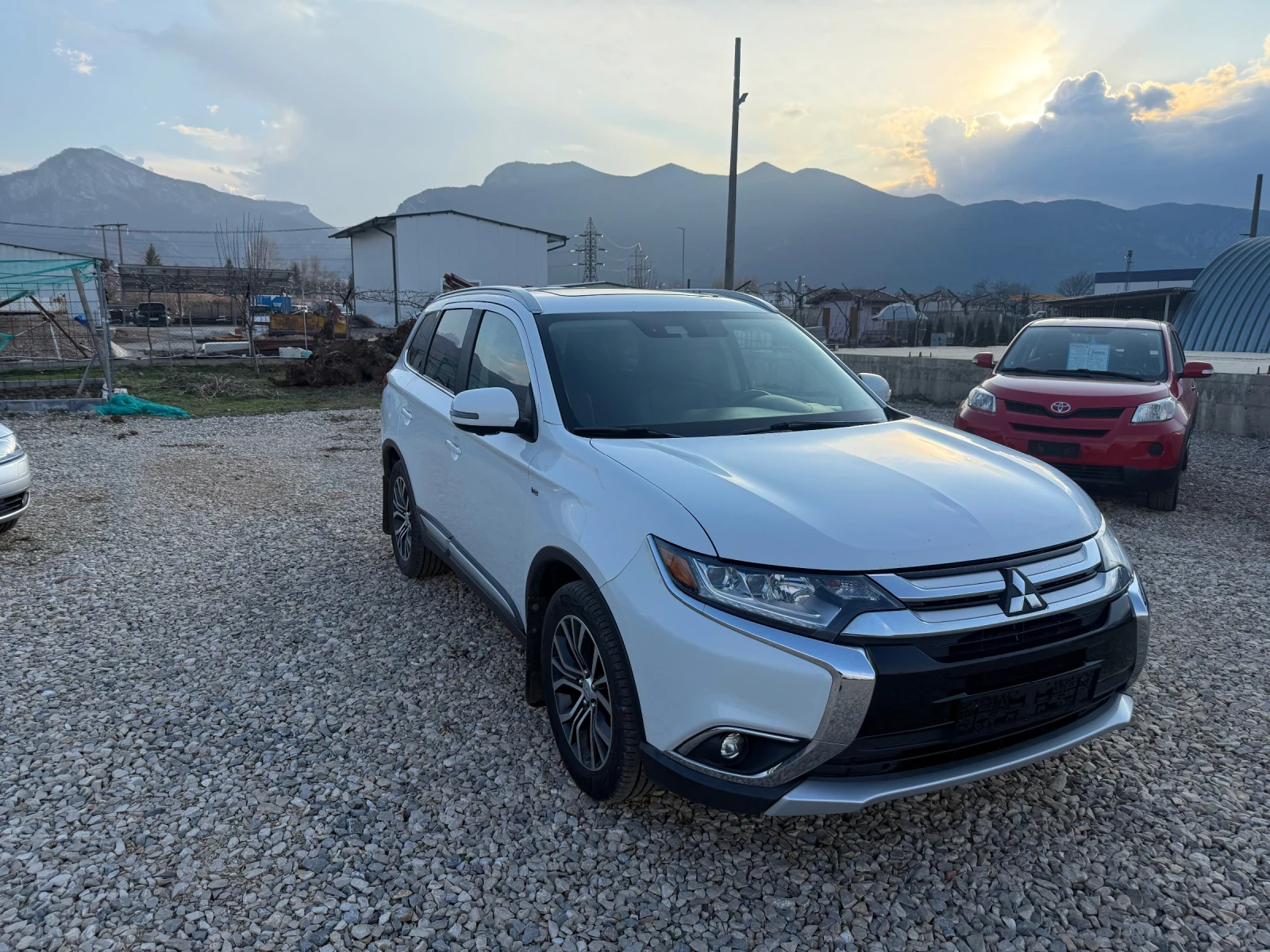 Mitsubishi Outlander 3.0 GT 4x4 7 �����  | Mobile.bg � ����������� 3