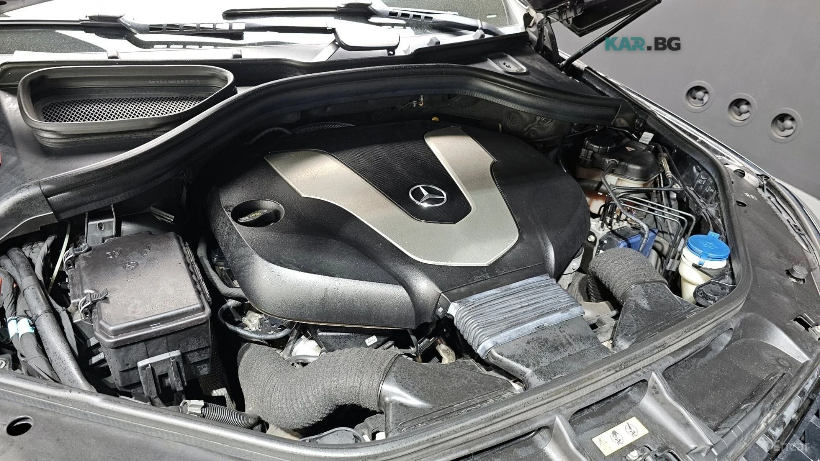 Mercedes-Benz GLE 350 * 4MATIC* AMG* КОЖА* ПОДГРЕВ* HARMAN KARDON* ПАНОР, снимка 6 - Автомобили и джипове - 54660137