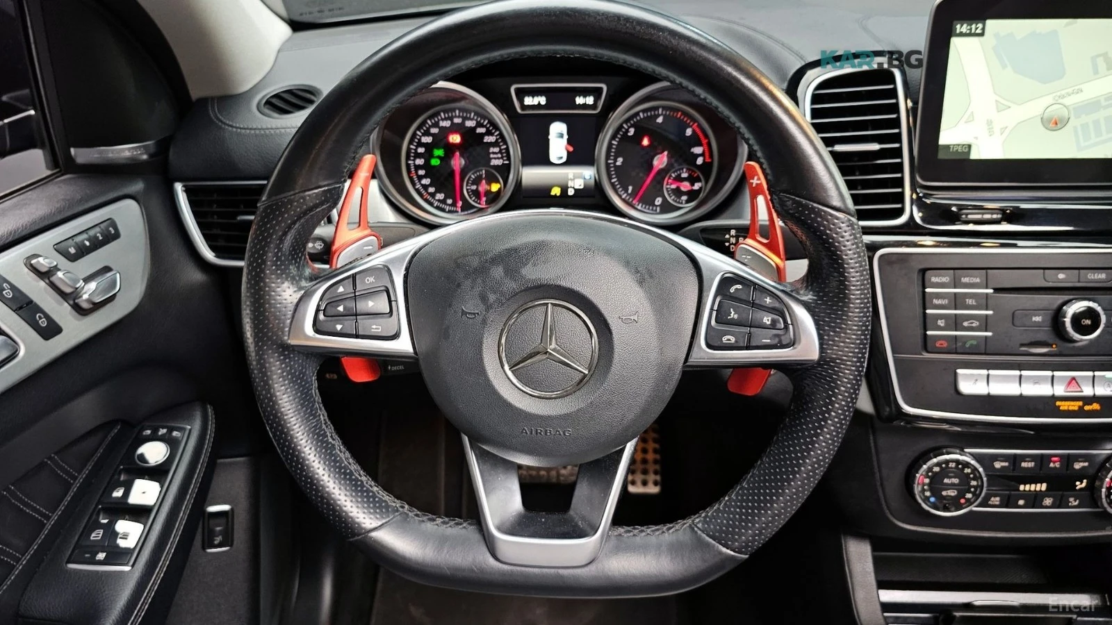 Mercedes-Benz GLE 350 * 4MATIC* AMG* КОЖА* ПОДГРЕВ* HARMAN KARDON* ПАНОР, снимка 12 - Автомобили и джипове - 54660137