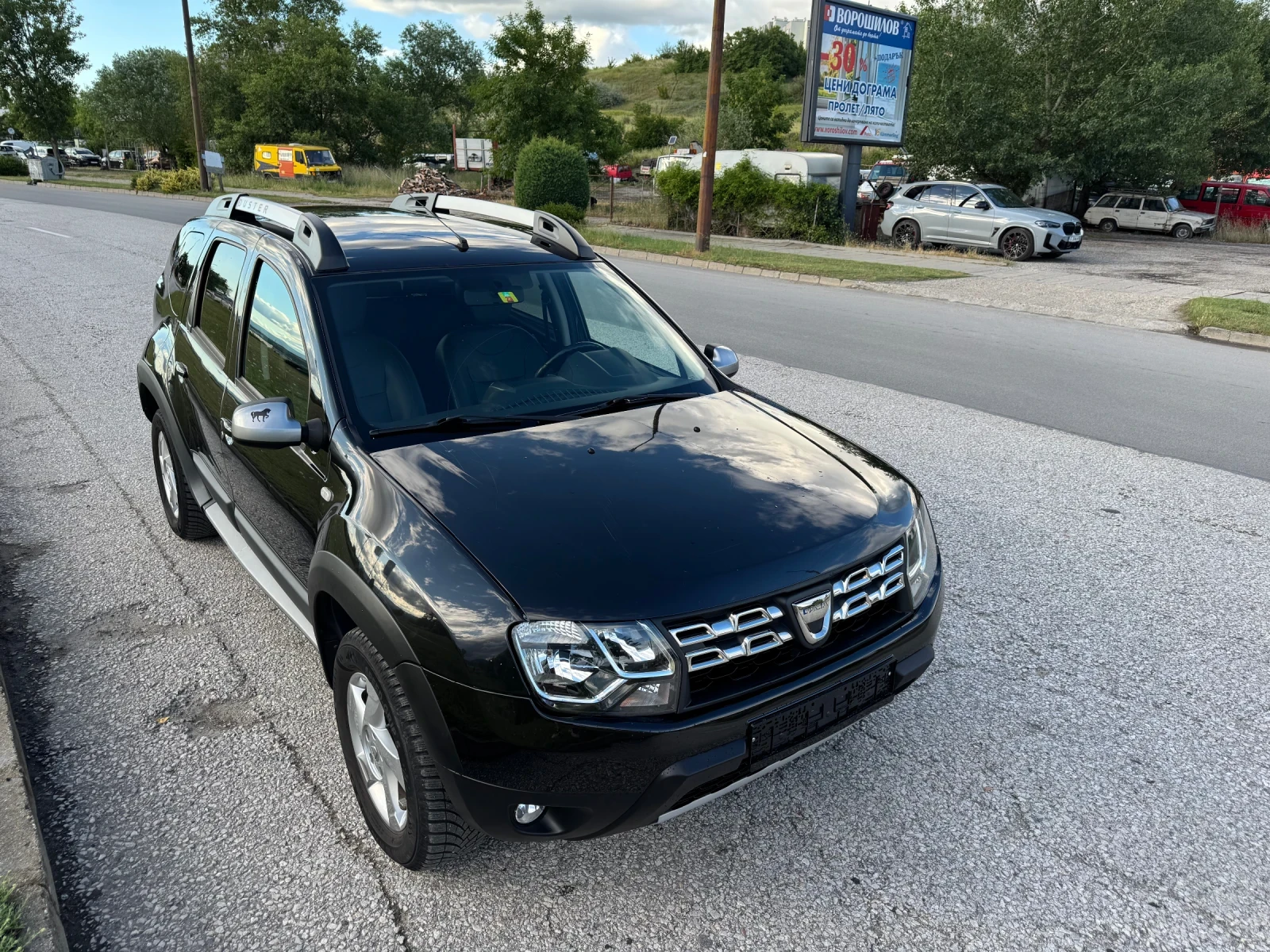 Dacia Duster 1.2 Turbo 4x4 Top, снимка 7 - Автомобили и джипове - 54783478