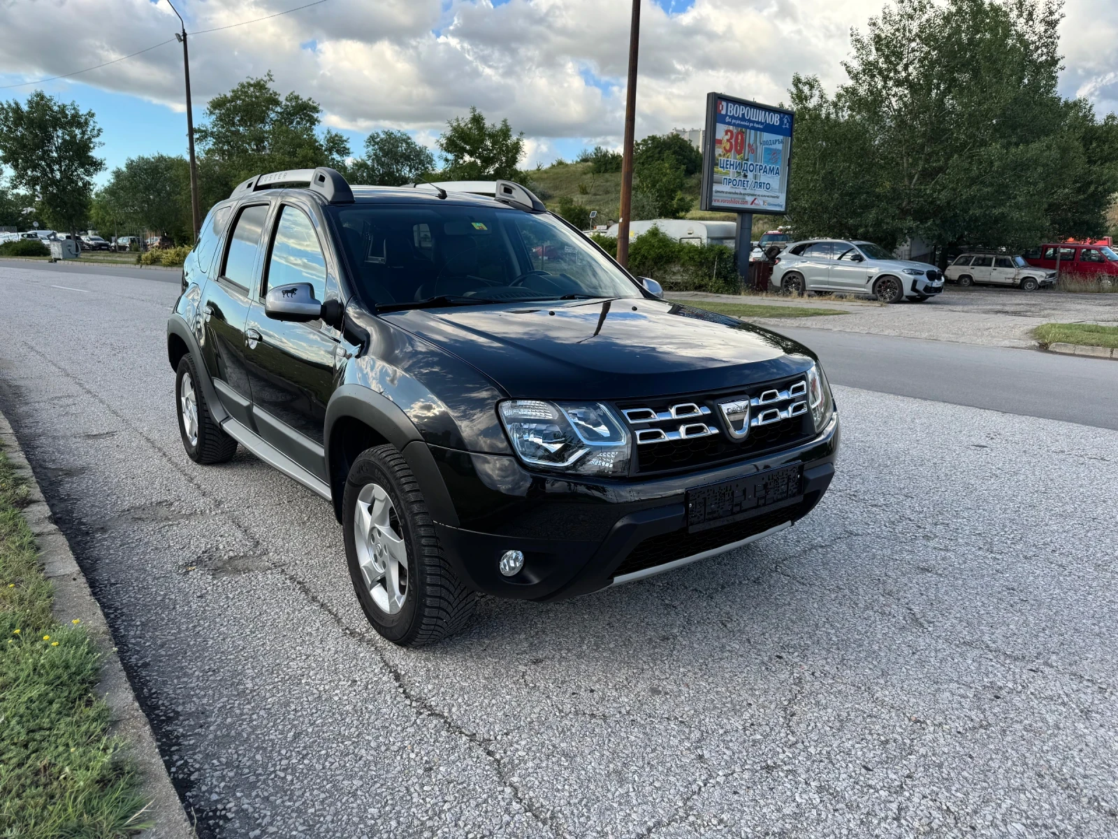 Dacia Duster 1.2 Turbo 4x4 Top, снимка 6 - Автомобили и джипове - 54783478