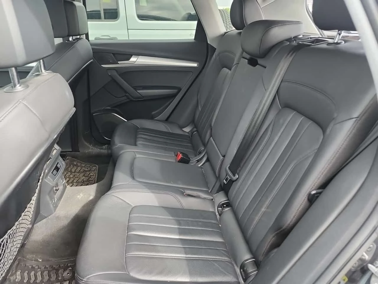 Audi Q5  CARFAX | AVTOKREDIT | LED | KOJA , снимка 11 - Автомобили и джипове - 55052482