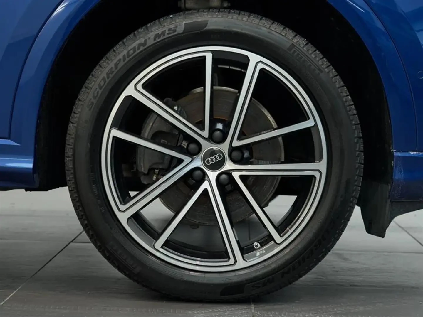 Audi Q5 PROGRESSIV S LINE ЦЕНА ДО БЪЛГАРИЯ АВТОКРЕДИТ, снимка 5 - Автомобили и джипове - 55887093