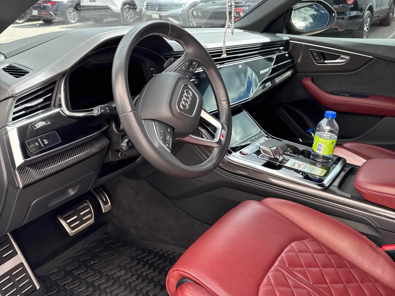 Audi SQ8 * 4.0 TFSI quattro * CARFAX * ОПЦИЯ ЗА ФИНАНСИРАНЕ, снимка 5 - Автомобили и джипове - 55979958