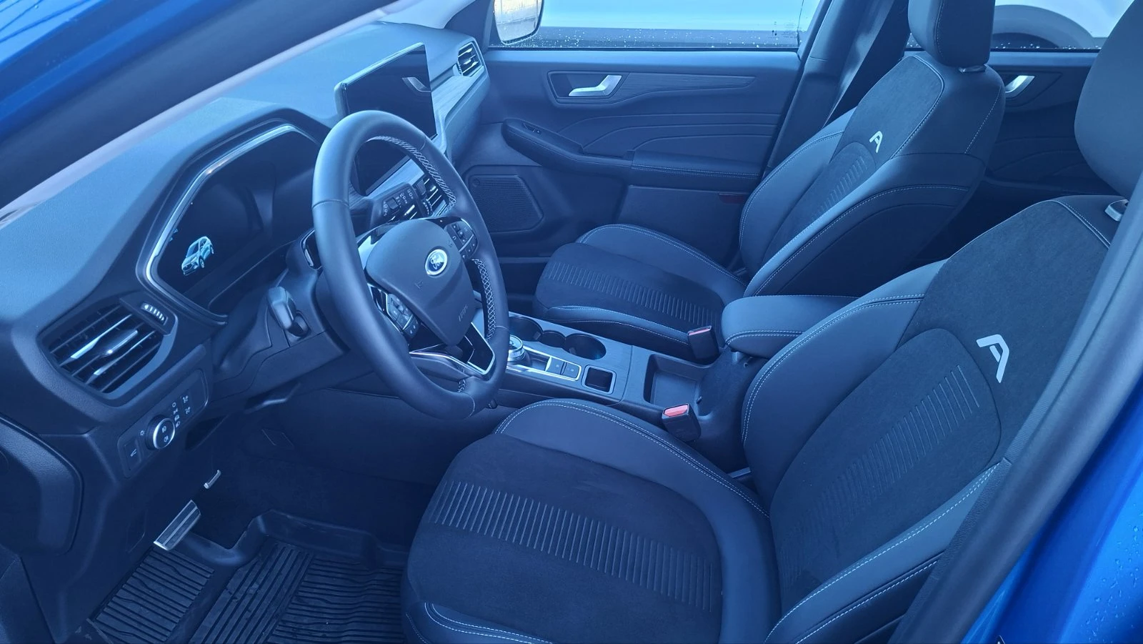 Ford Kuga ACTIVE X 4X4, снимка 9 - Автомобили и джипове - 56588802