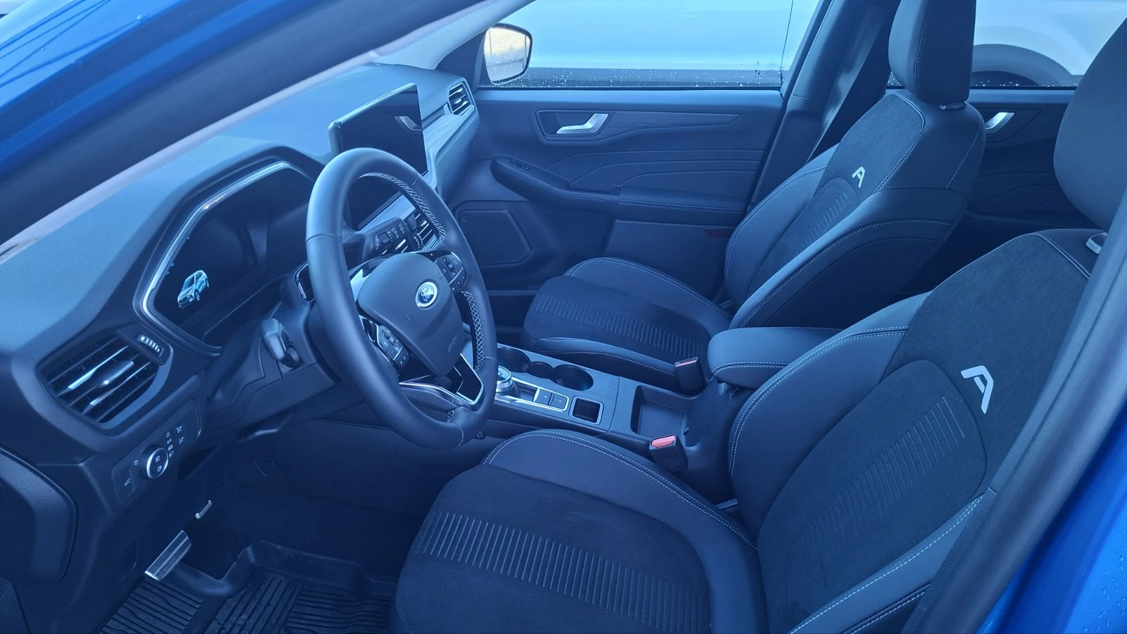 Ford Kuga ACTIVE X 4X4, снимка 4 - Автомобили и джипове - 56588802