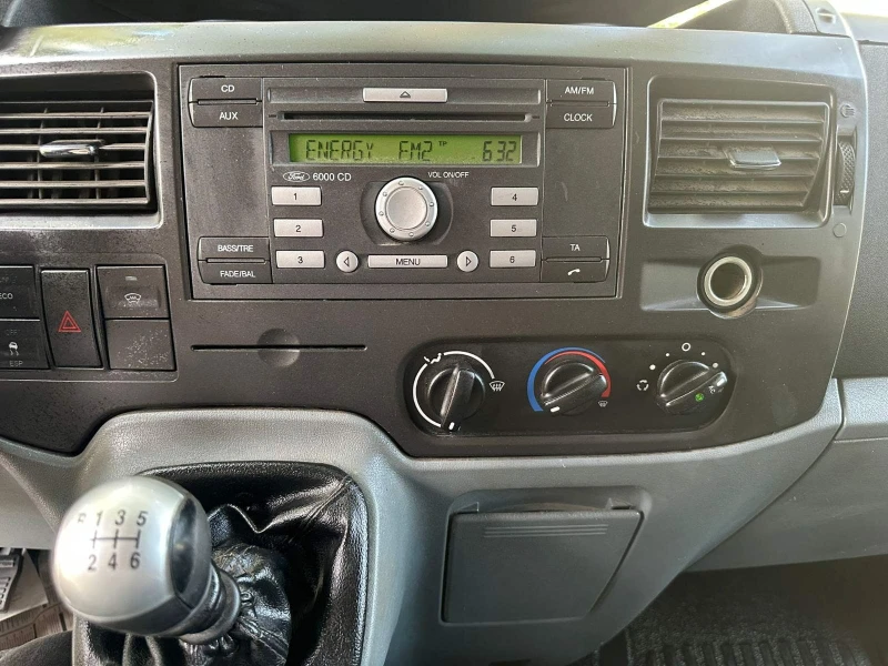 Ford Transit 2.2TDCi, снимка 11 - Бусове и автобуси - 50957933
