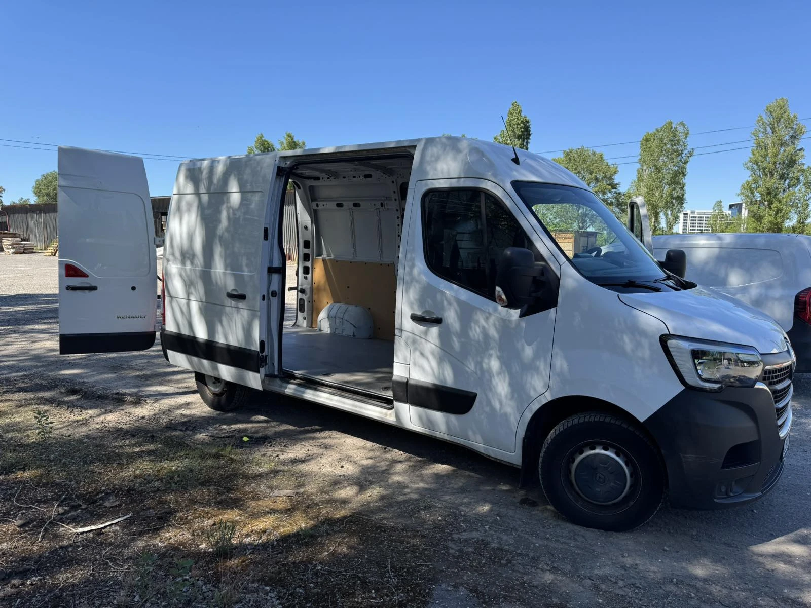 Renault Master L2H2, снимка 5 - Бусове и автобуси - 54595265