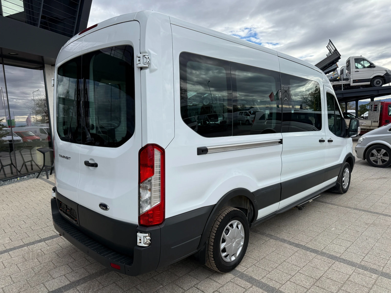 Ford Transit 2.0TDCI 2������ 9-������ L3H2 Euro 6 | Mobile.bg � ����������� 7