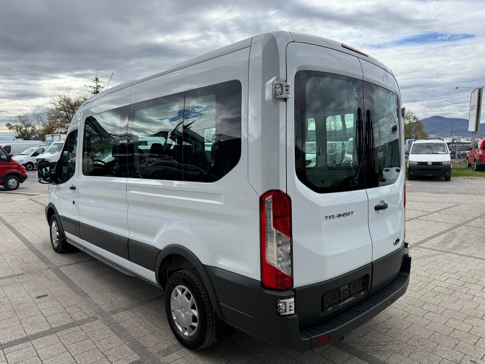 Ford Transit 2.0TDCI 2������ 9-������ L3H2 Euro 6 | Mobile.bg � ����������� 6