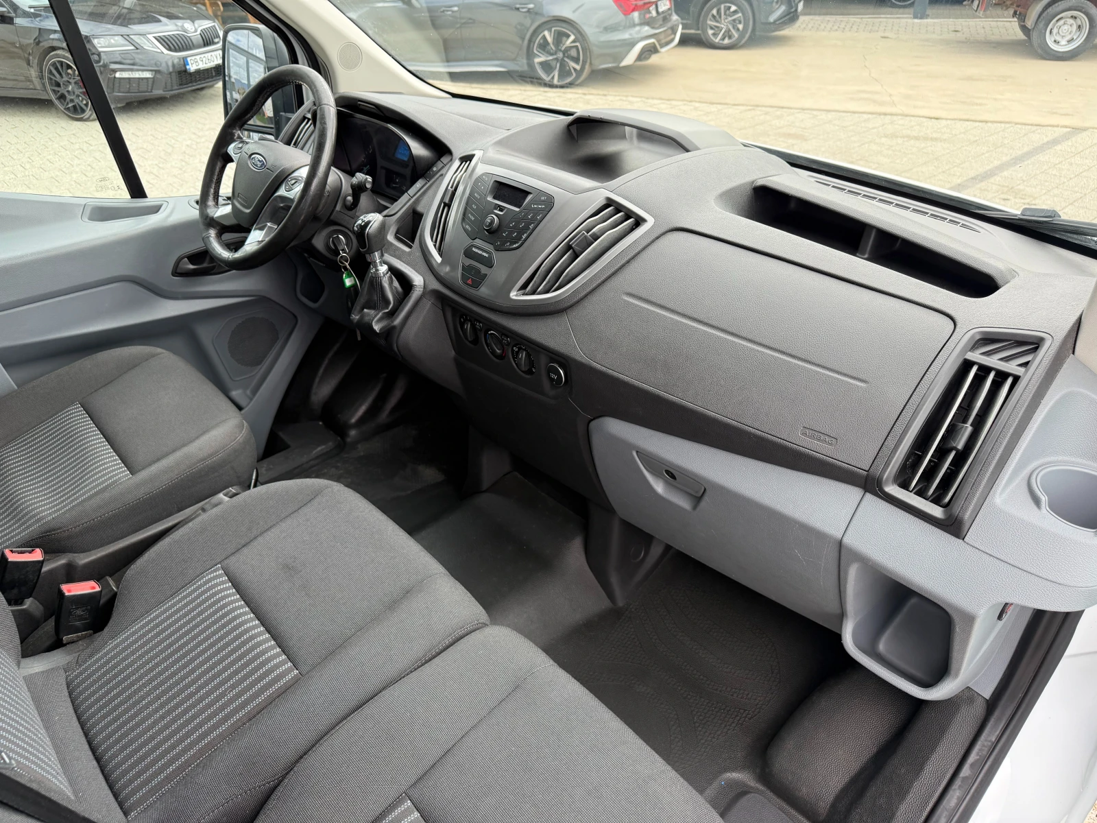 Ford Transit 2.0TDCI 2������ 9-������ L3H2 Euro 6 | Mobile.bg � ����������� 11