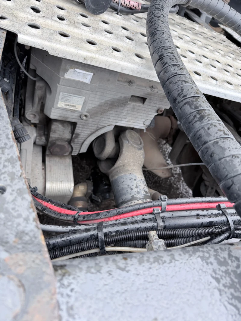 Volvo Fh 460 РЕТАРДЕР, снимка 6 - Камиони - 53413382