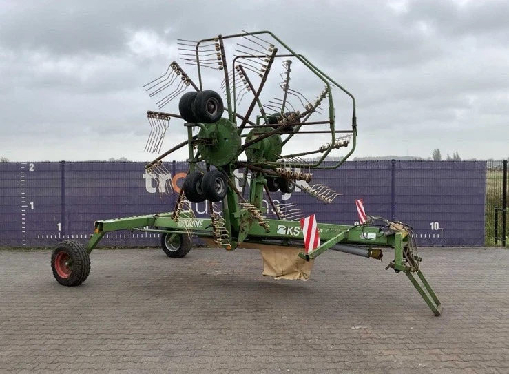 Сенообръщачка Krone 6, 20-6, 80 duo