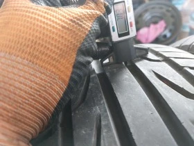 Гуми Летни 235/45R19, снимка 3