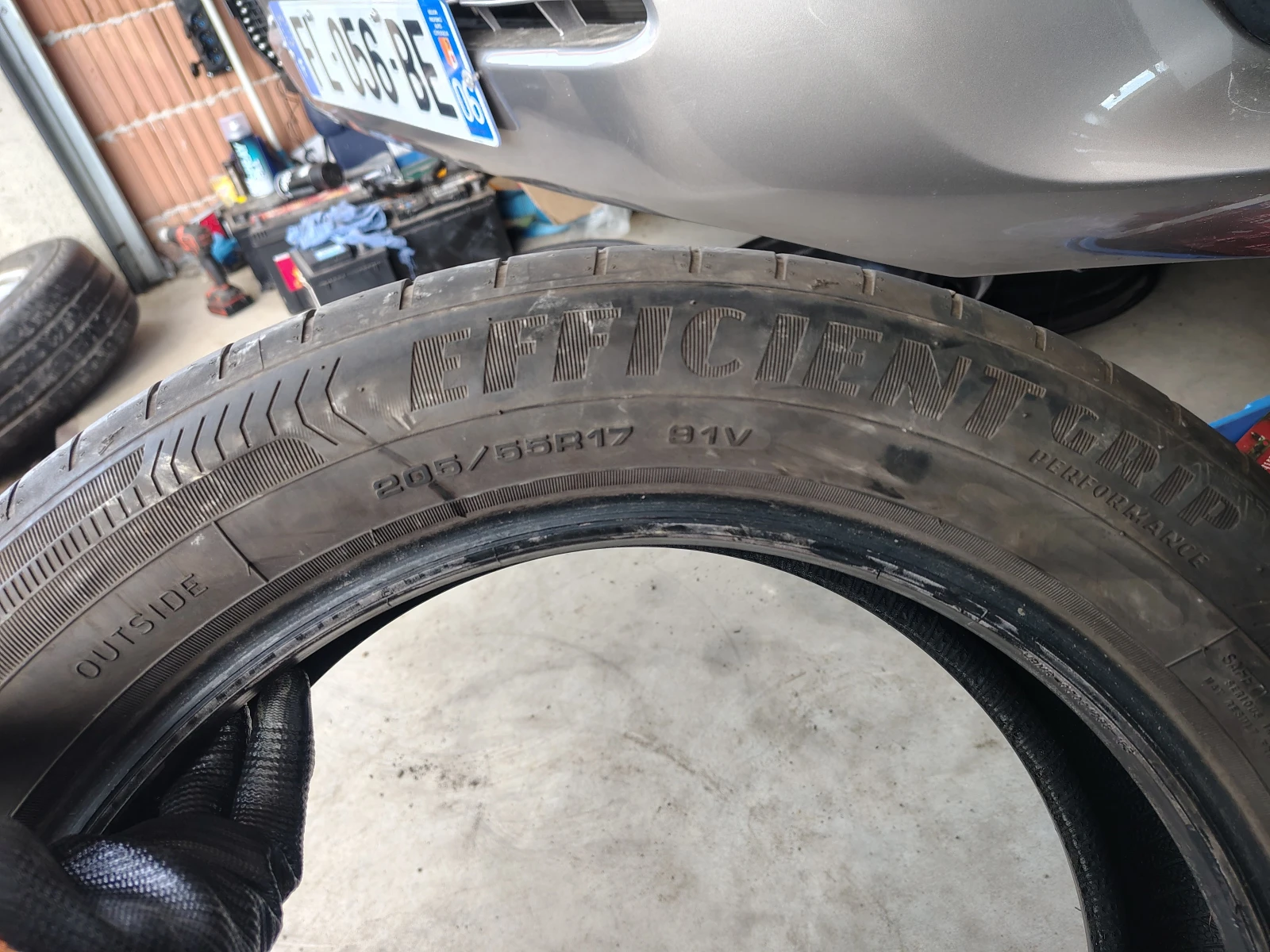 Гуми Летни 205/55R17, снимка 4 - Гуми и джанти - 55841968