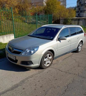 Opel Vectra 2.2 i 