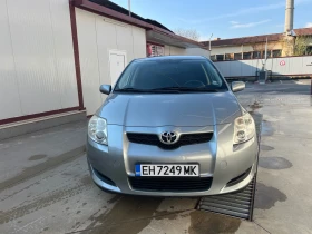 Toyota Auris 1.33, снимка 2