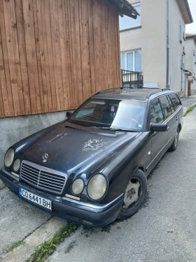 Mercedes-Benz C 300, снимка 1