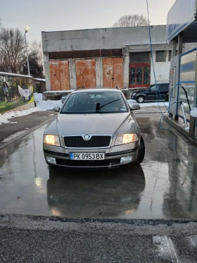 Skoda Octavia Октавия 2.0 140 фейслифт, снимка 7