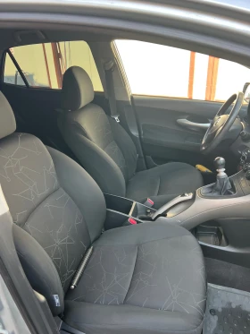 Toyota Auris 1.33 - 3099 € / 6061.12 лв. - 60102908 11