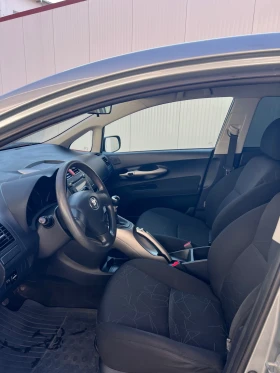 Toyota Auris 1.33 - 3099 € / 6061.12 лв. - 60102908 8