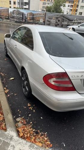 Mercedes-Benz CLK 270 cdi - 2300 € - 62387470 5