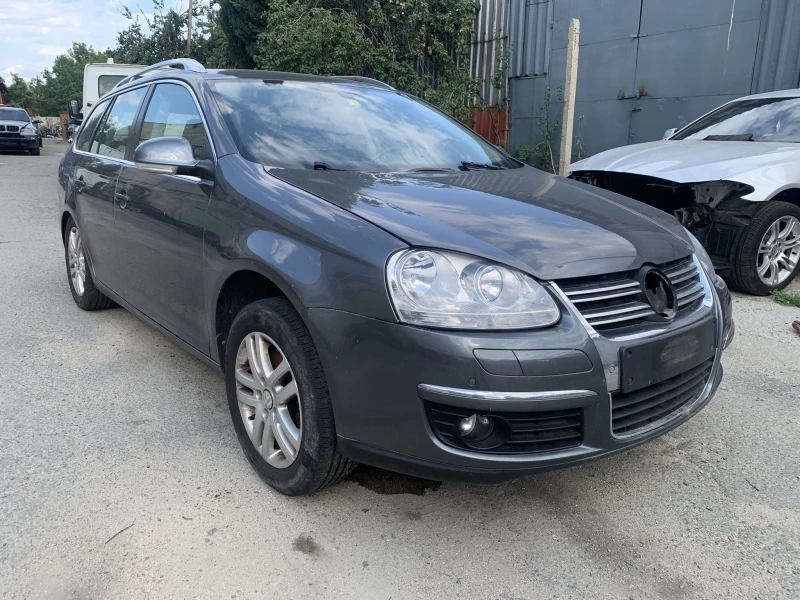 VW Golf 1.4TSI, снимка 3 - Автомобили и джипове - 41990128