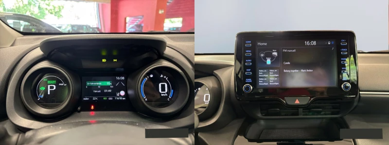 Toyota Yaris Cross 1.5 HYBRID/116HP/COMFORT/CARPLAY/CAM/NAVI/886a, снимка 17 - Автомобили и джипове - 47347946