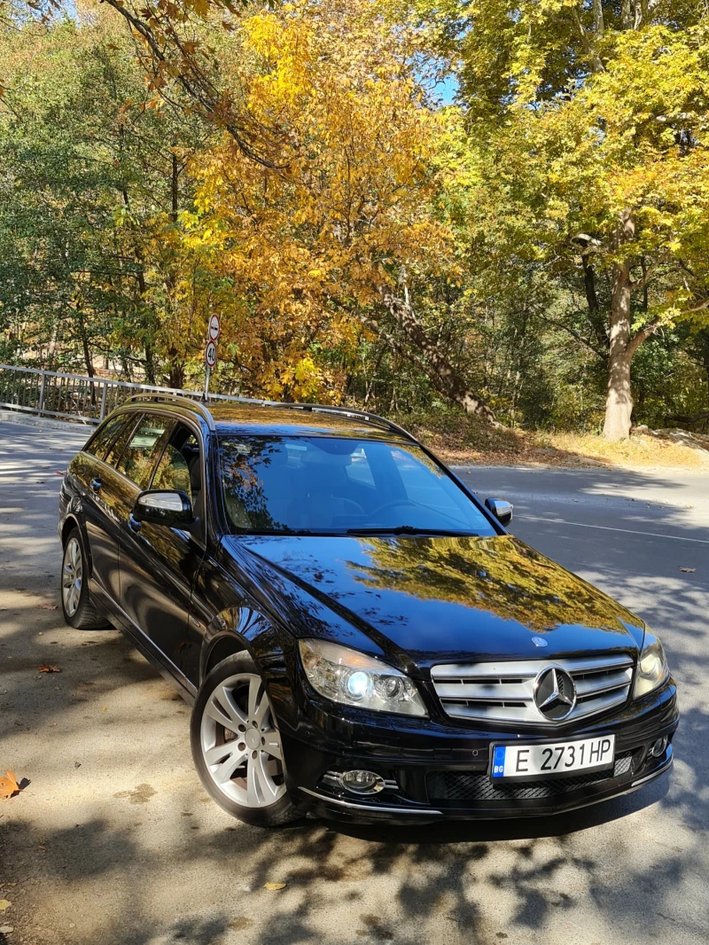 Mercedes-Benz C 220, снимка 4 - Автомобили и джипове - 47907330