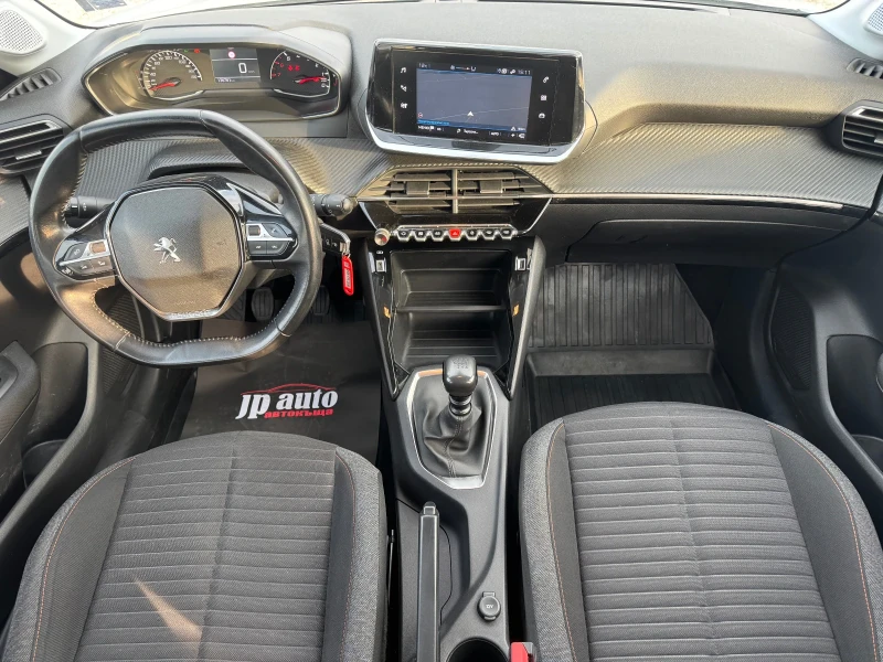 Peugeot 208 Hdi, снимка 6 - Автомобили и джипове - 48698311