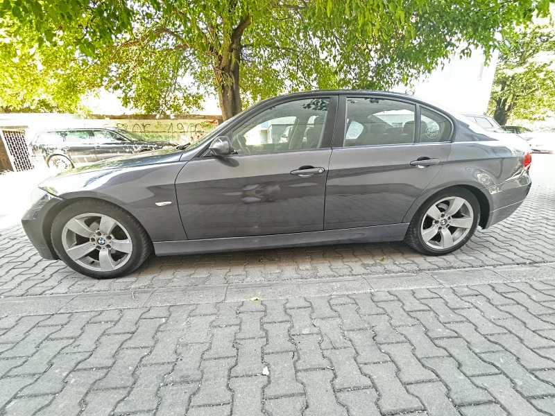 BMW 320, снимка 3 - Автомобили и джипове - 52426056