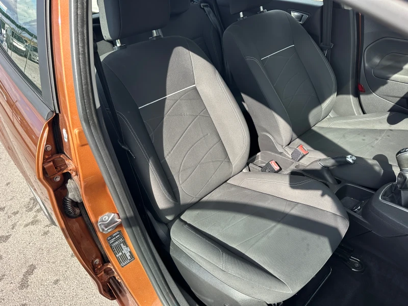 Ford Fiesta 1.5 TDCI, снимка 8 - Автомобили и джипове - 52017319