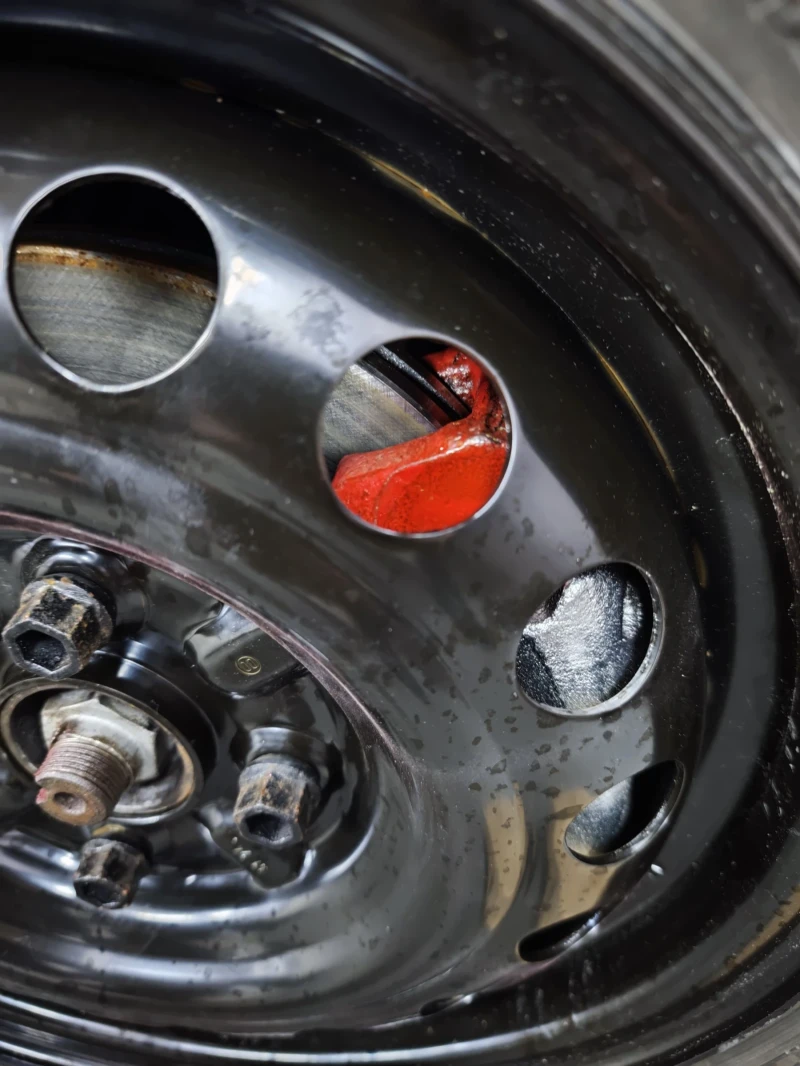 Toyota Aygo 1000, снимка 11 - Автомобили и джипове - 52840097